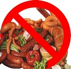 Nemůžete jíst pikantní, uzené a smažené potraviny