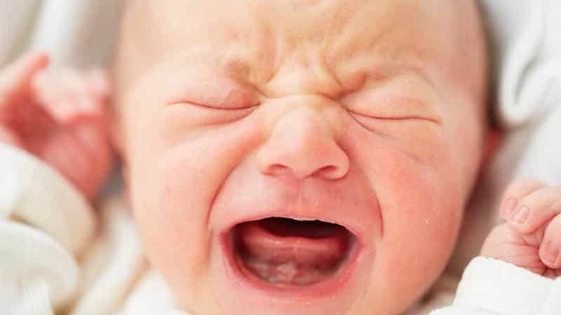 V kolika měsíců se objeví první zuby u dítěte