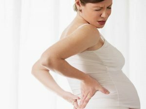 Warum gibt es Gelenkschmerzen bei schwangeren Frauen