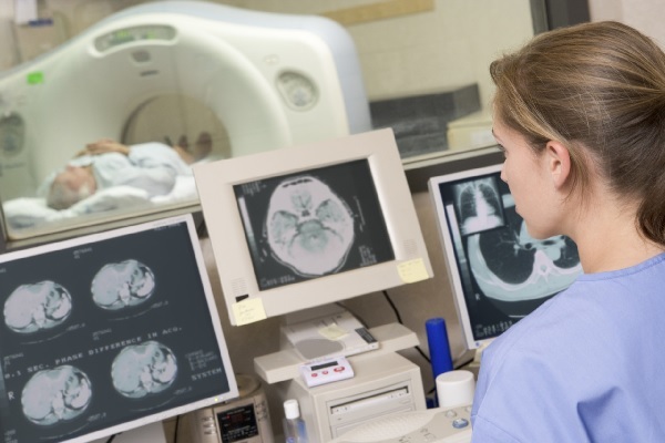 What is the difference between CT and MRI