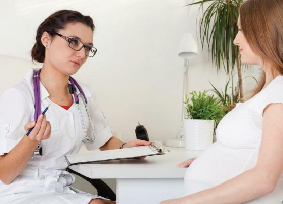 Die Behandlung von schwangeren Frauen unterscheidet sich von den anderen Patienten
