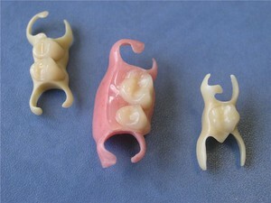 Edut välitön hammasproteesit