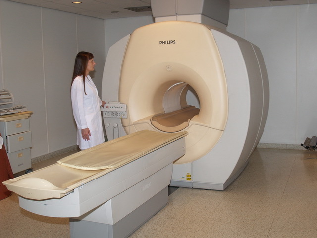 Přístroje pro MRI