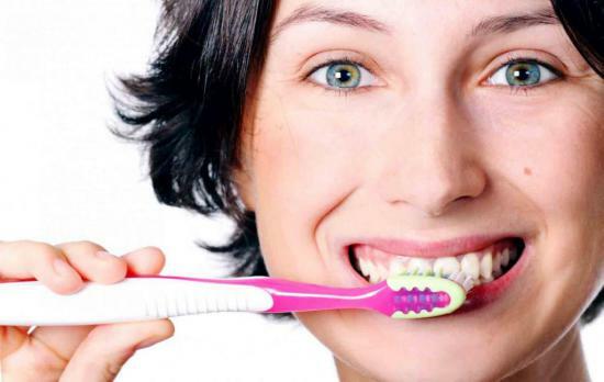 Prävention ist in Übereinstimmung mit der Mundhygiene