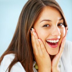 Advantages and disadvantages of veneers