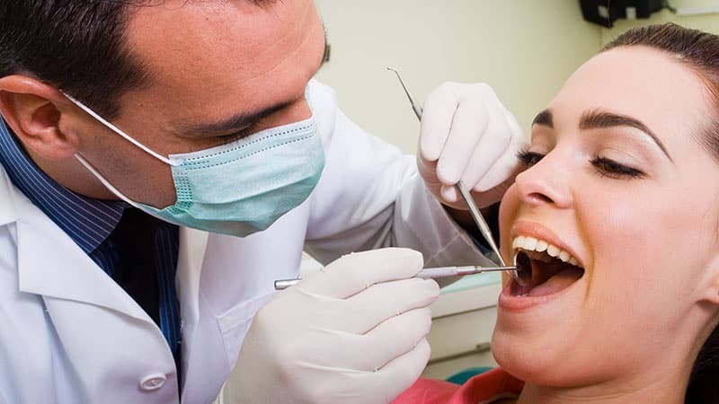Wisdom Teeth Treatment