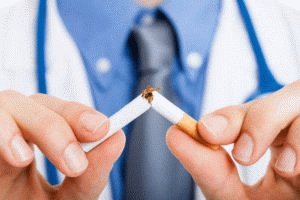 Er det muligt at ryge med et mavesår: effekten af rygning på kroppen