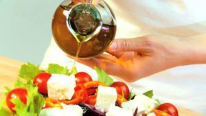 Frisse salade in olie