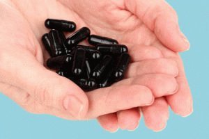 Actieve kool voor gastritis: is het veilig om te drinken en is er enig voordeel?