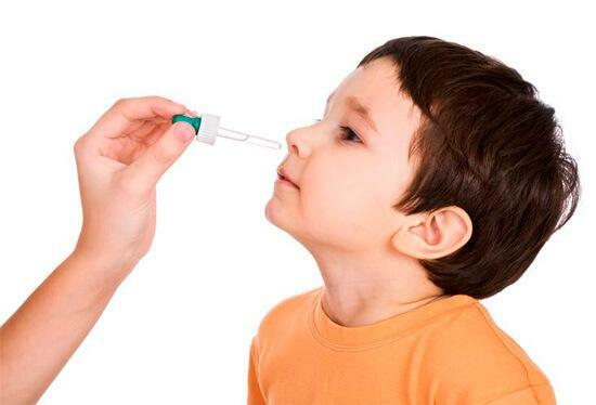 Výtok z nosu krev v dítěti, proč je považován