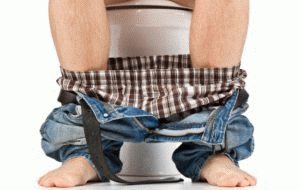 Laxeermiddel voor aambeien: is het mogelijk om te drinken, welke te gebruiken en beoordelingen over de toepassing?