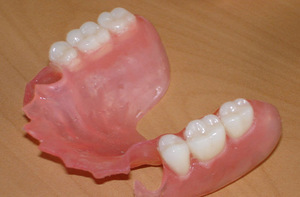 edut hammasproteesit