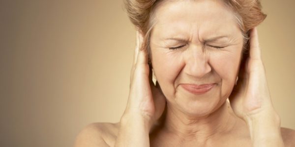 Dores de cabeça constantes: por que dores de cabeça constantes aparecem todos os dias