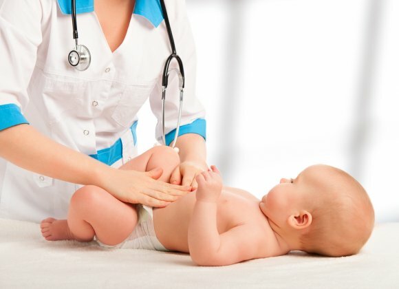 Köldöksérv gyermekeknél: tünetek, kezelés, jelzések sebészet