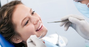 Leírja a jó klinikák Moszkvában fogászati ​​implantátumok és azok értékelése