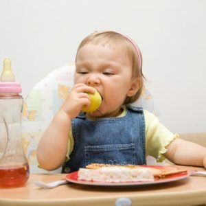 Board-pret-alerģiju-y-baby-in-one gadu vecs