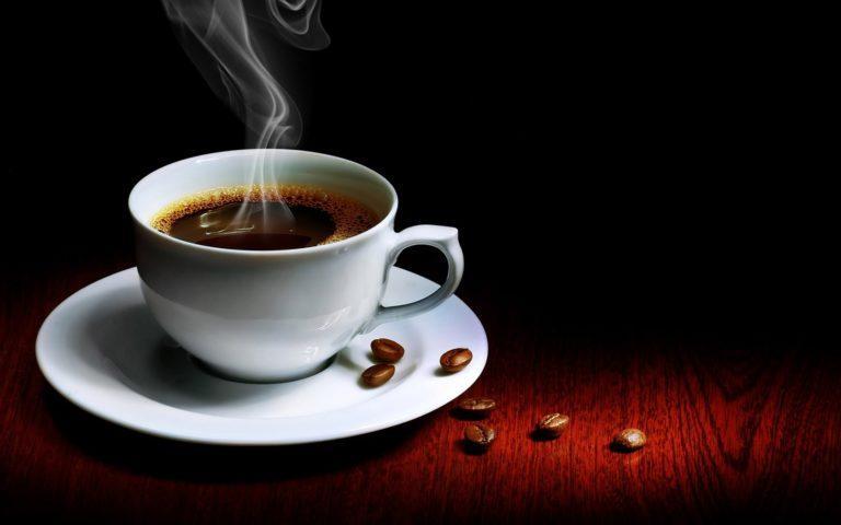 El café promueve los movimientos intestinales