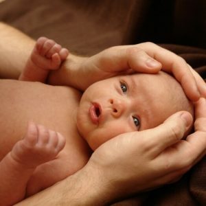 In-how-baby-starts-agucate