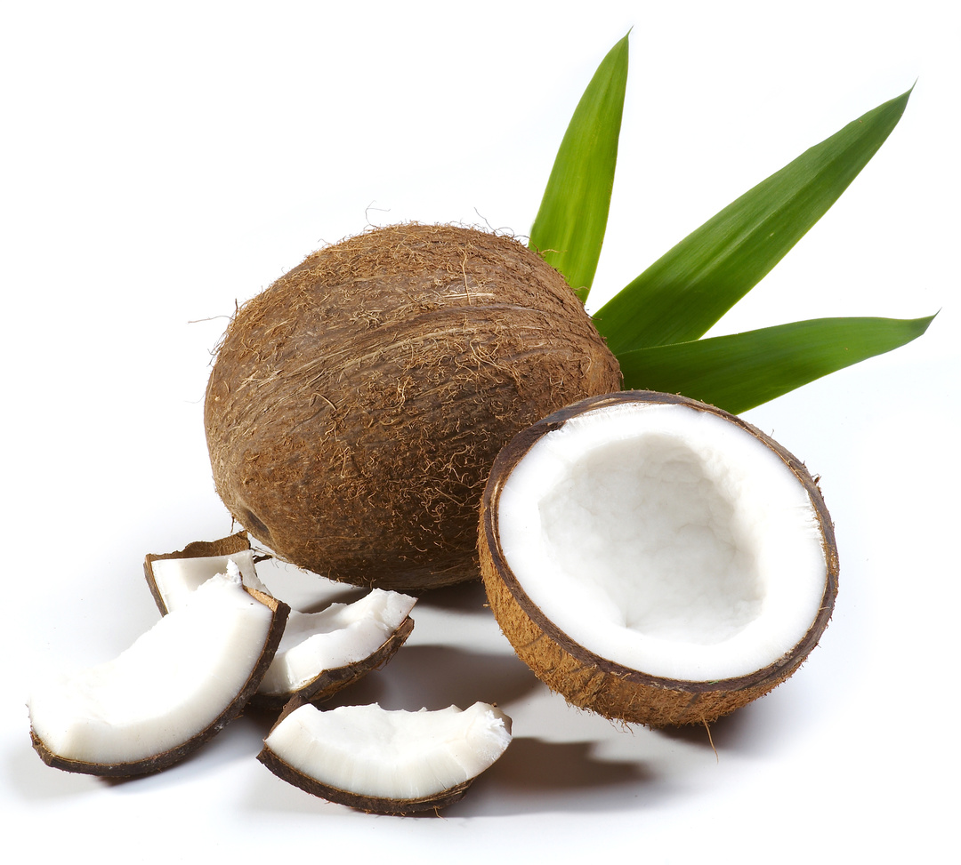 Kokosovo voće izolirane na bijeloj podlozi