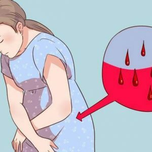 Baarmoeder bloeden: oorzaken, symptomen en EHBO