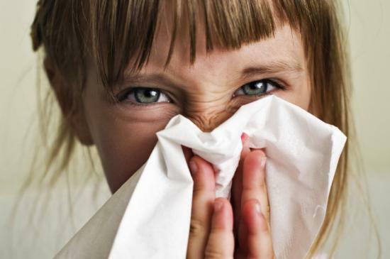 Hoe snel genezen snot van een kind: praktisch advies moms
