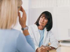 Staršie ženy sa stretávajú s benígne nádory
