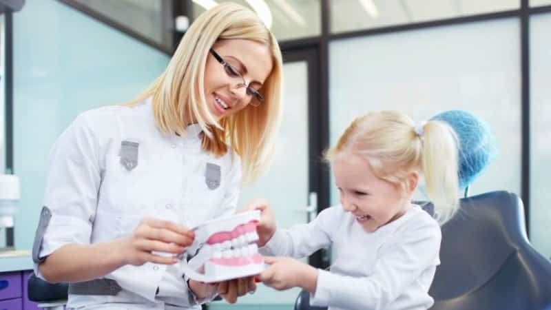 Försilvring tänder barn: före och efter bilder