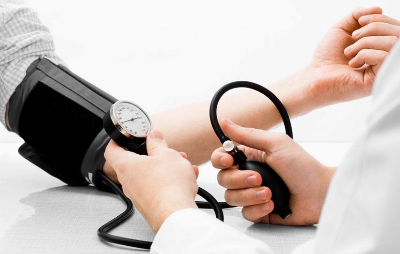 Arterinė hipertenzija yra viena iš pagrindinių kontraindikacijų gydant pratimus