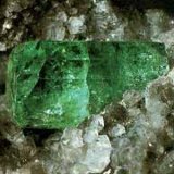 Le proprietà curative dello smeraldo