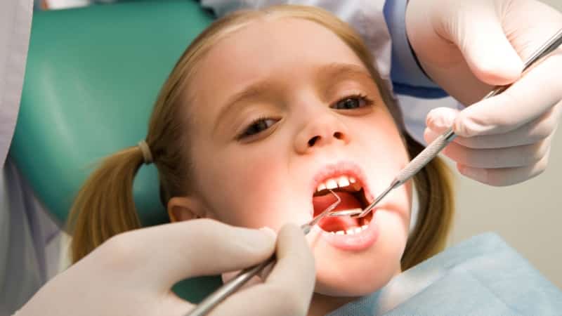 Chronische brandige Pulpitis: Behandlung, Symptome und Fotos