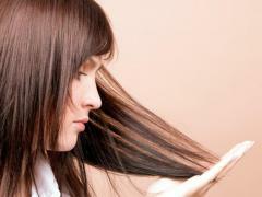 With age, the condition of the hair may worsen