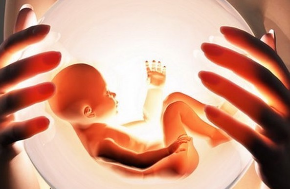 Simptomi intrauterine fetalne hipoksije: znaki med nosečnostjo in posledice patologije