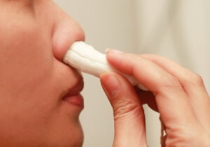 Reglas para detener el sangrado de la nariz