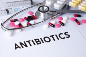 Antibioottien ottaminen