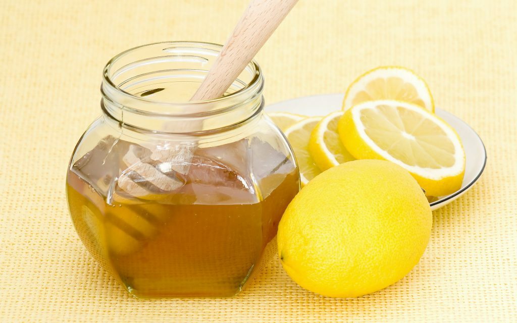 Honig und Zitronen