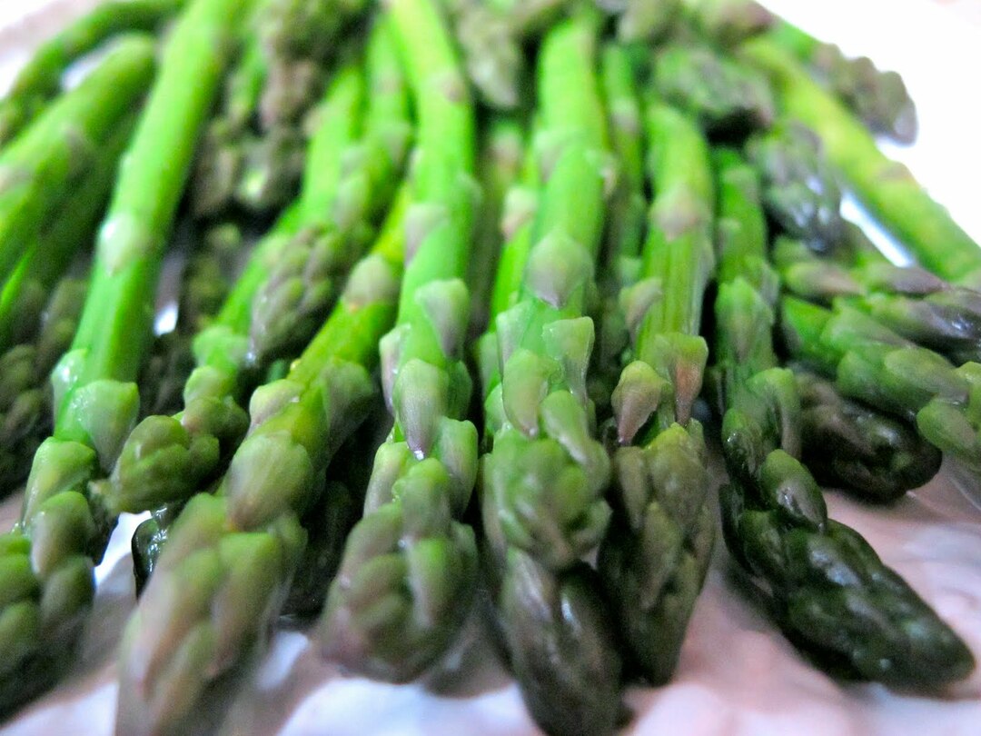 Asparagus: benefit and harm