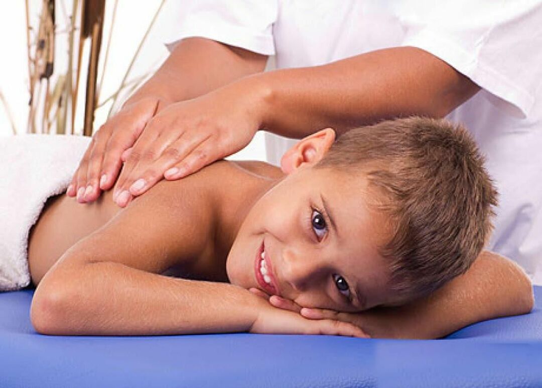 Scoliosis in children: signs, treatment and prevention