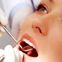 Hogyan távolítsuk el a fogínyt súlyos periodontális megbetegedésben