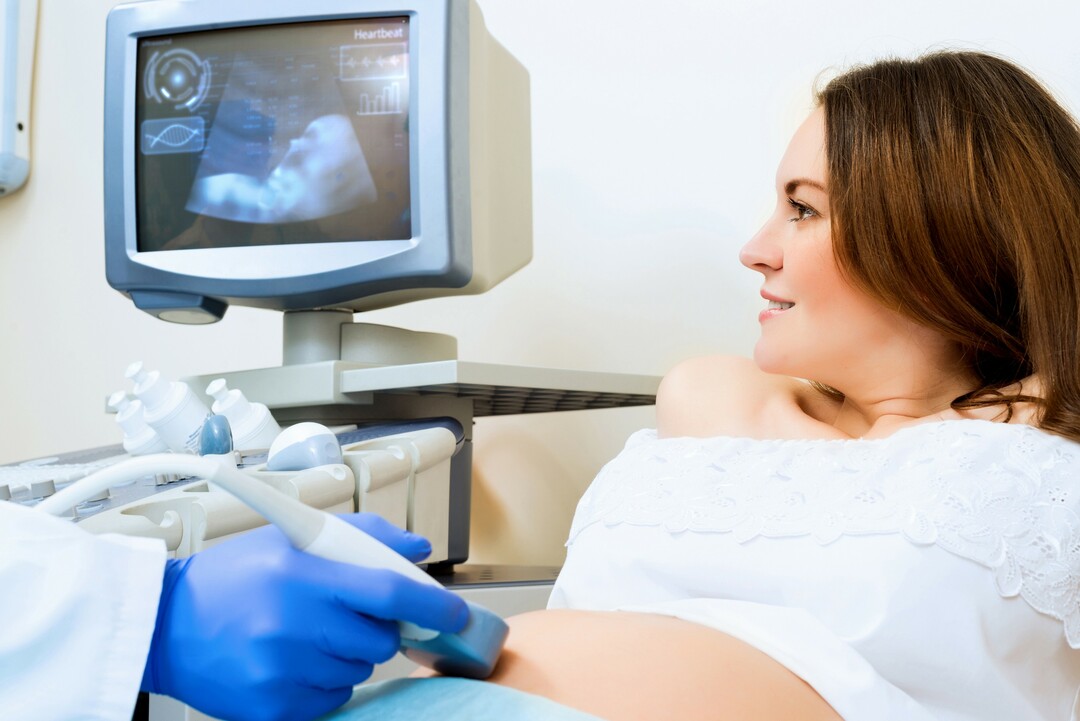 Ultrasuoni: principi di diagnosi, tipi di ricerca, in particolare 3D e 4D ad ultrasuoni