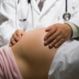 Amenaza de aborto espontáneo en etapas tardías, causas