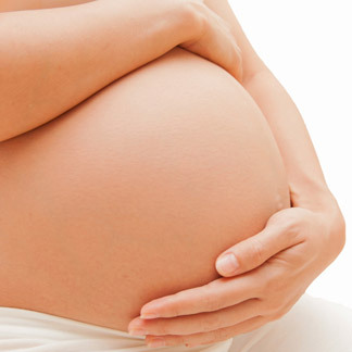 Dehnungsstreifen bei schwangeren Frauen