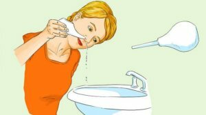 procedimiento de lavado nasal con sinusitis