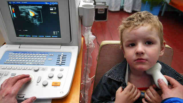 El hipotiroidismo en niños: Síntomas y Tratamiento