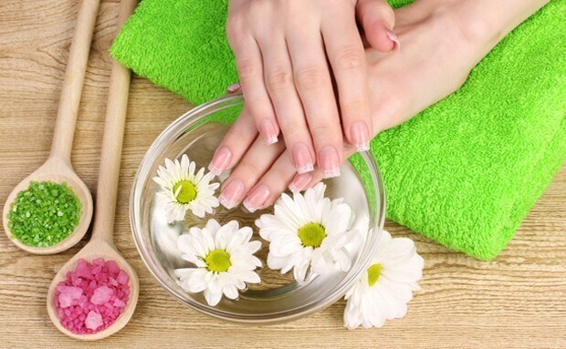 Dry skin of hands: what to do?
