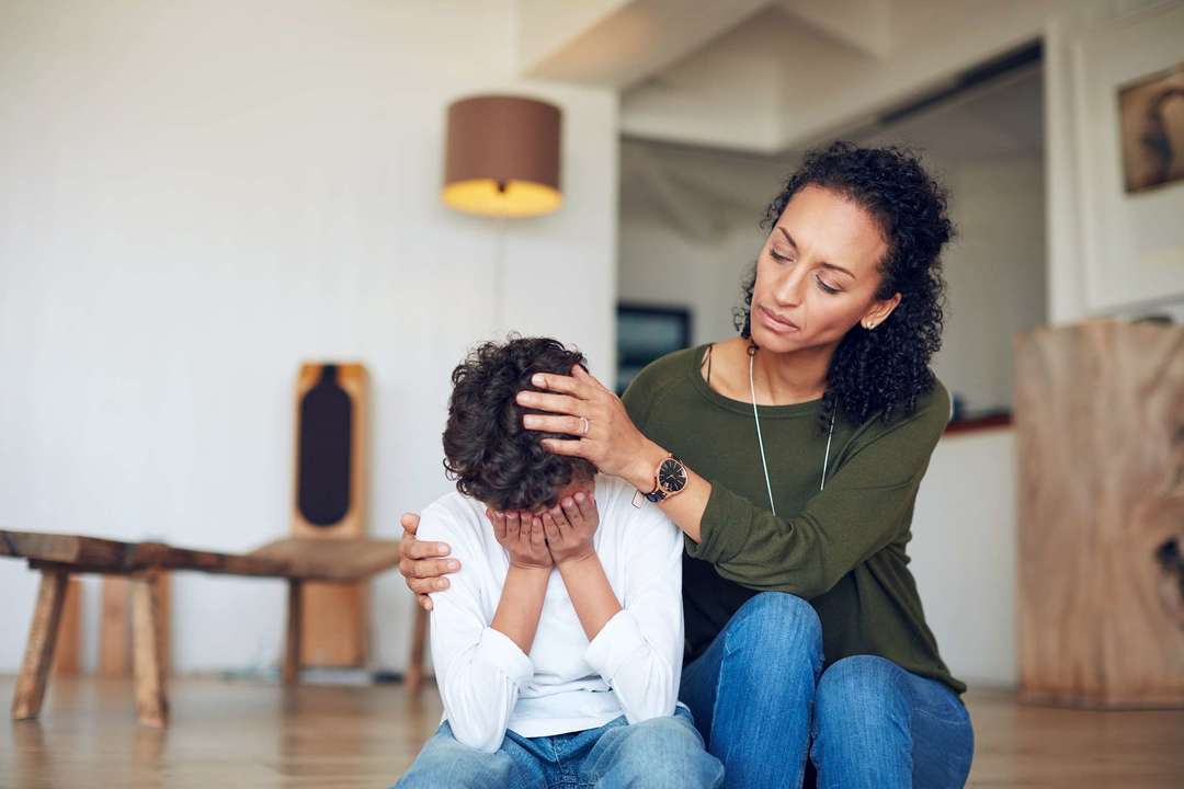 Depresija u adolescenata i djece: što je to, simptomi, kako je liječiti