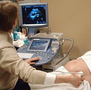 Cálculos pancreáticos: sintomas, causas e tratamento