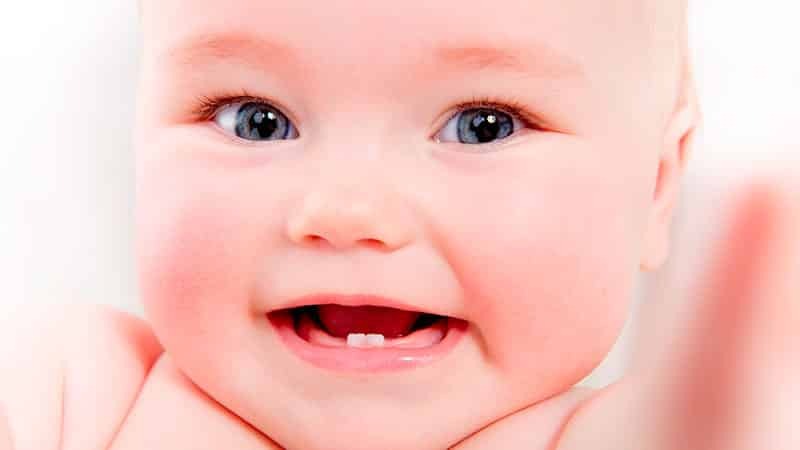 Bagaimana Anda tahu bahwa bayi tumbuh gigi