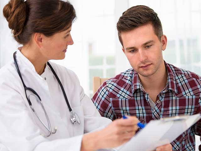 Kidney disease in men: symptoms and treatment of