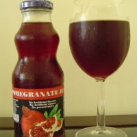 Pomegranate juice: contraindications