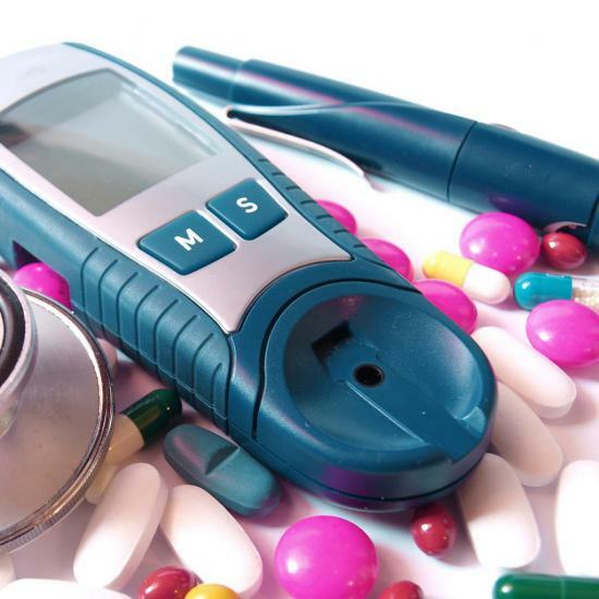 Enn å behandle diabetes: folks penger og narkotika